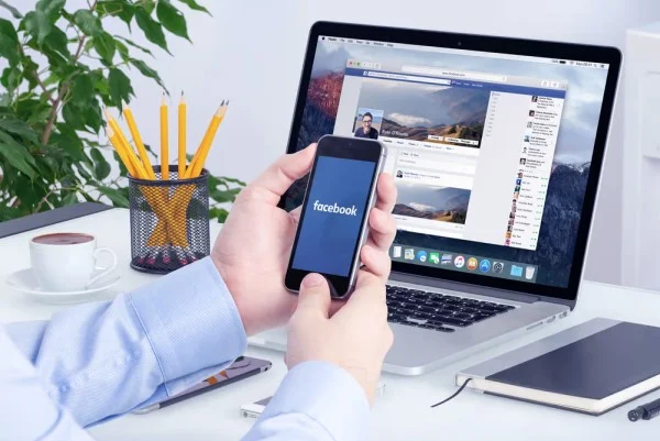 Thông báo đẩy trên Facebook